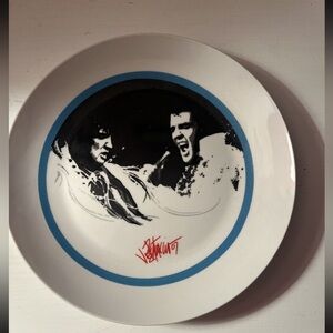 Elvis Presley -8” Plate- Joe Petruccio Art Signature- Collectible
